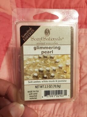 ScentSationals Glimmering Pearl And Calypso Sand Scented Wax Cubes - Unused